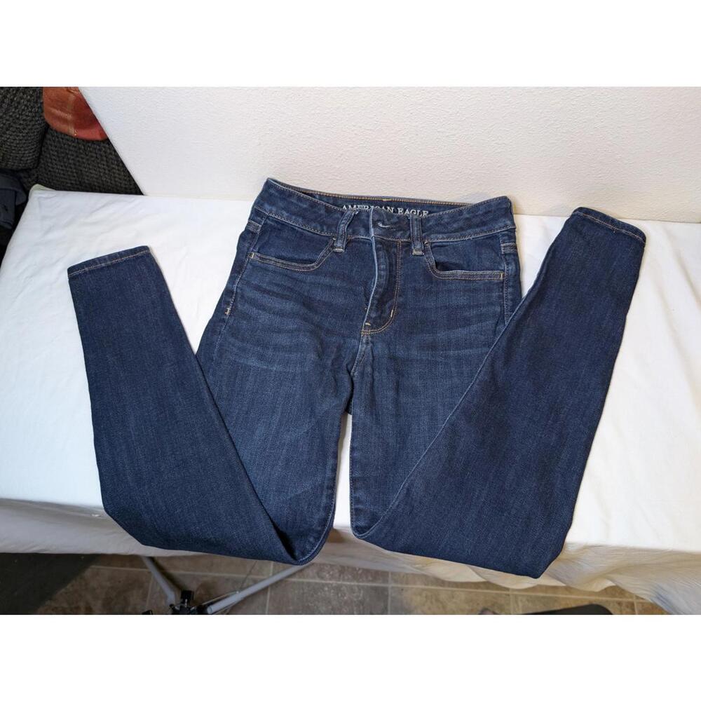 EUC American Eagle Hi-Rise Jegging - Super Stretch - Women’s Size 2 Short